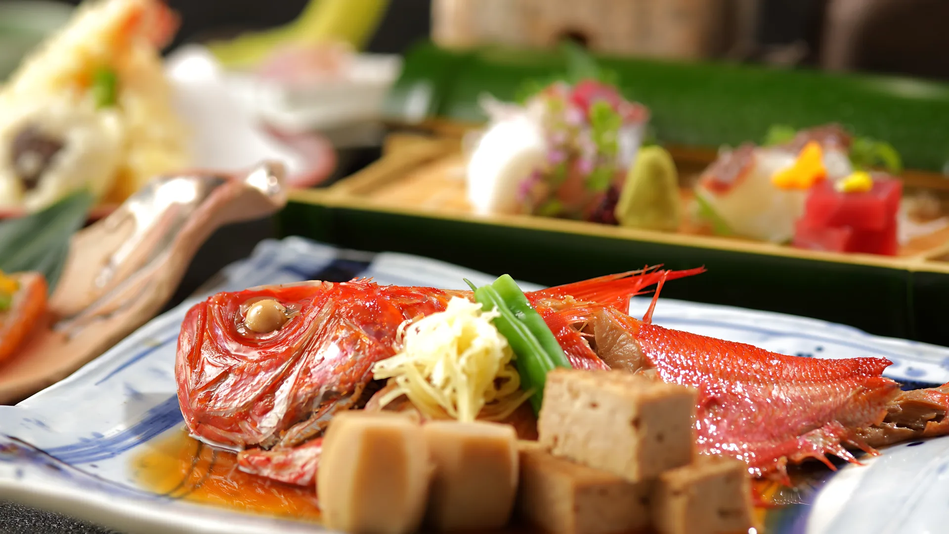 磯と砂浜。よくばりな南伊豆